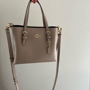 Coach Mollie tote 25